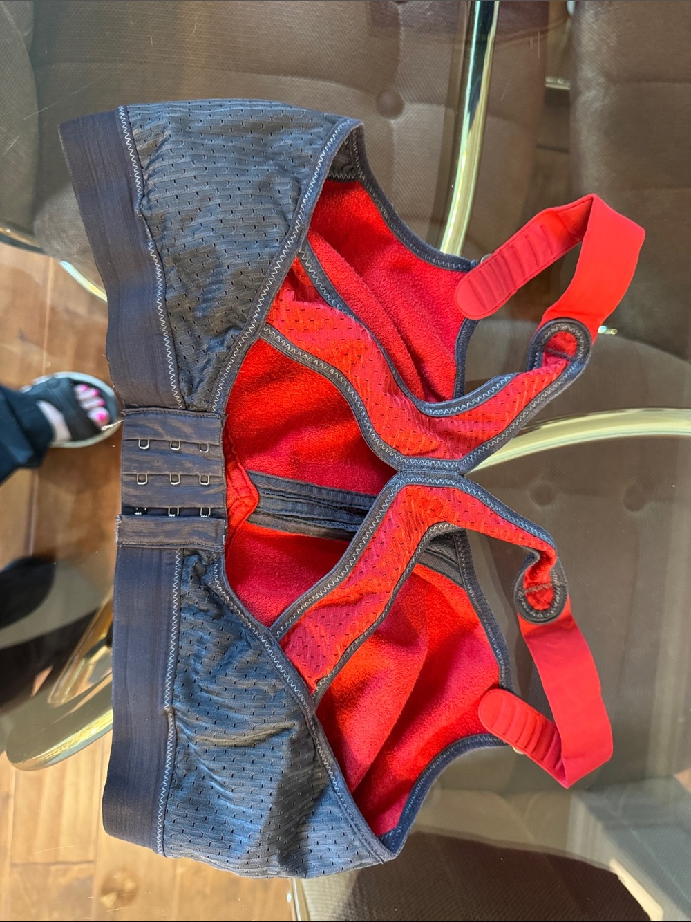 Anita Red and Black High-Impact Sports Bra with Adjustable Hook Back - Picture 2 of 2